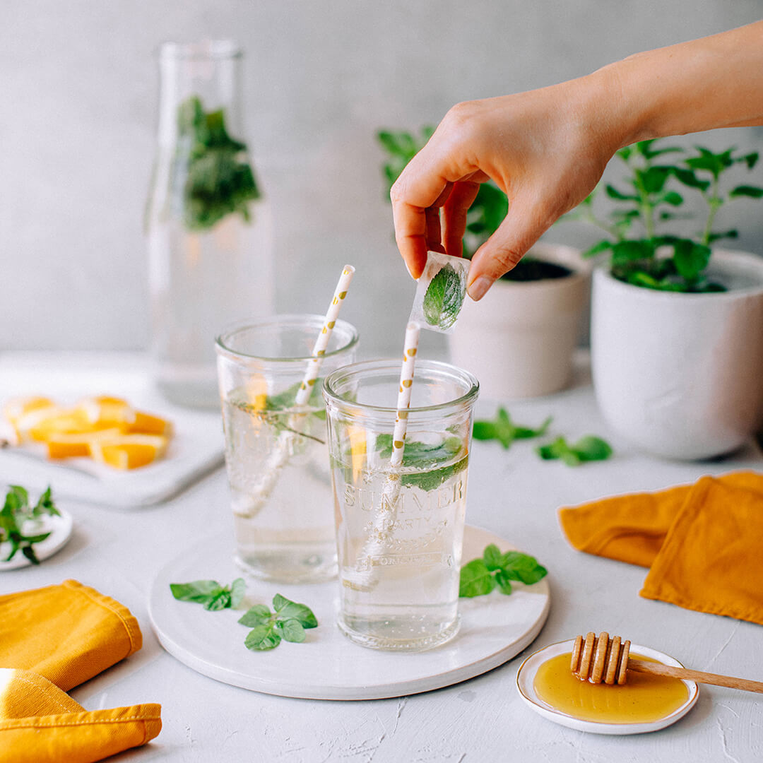 Ricola Refreshing orange mint iced tea Recipe - Step  3